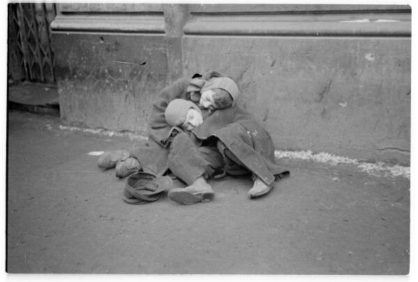 Kinder im Warschauer Ghetto